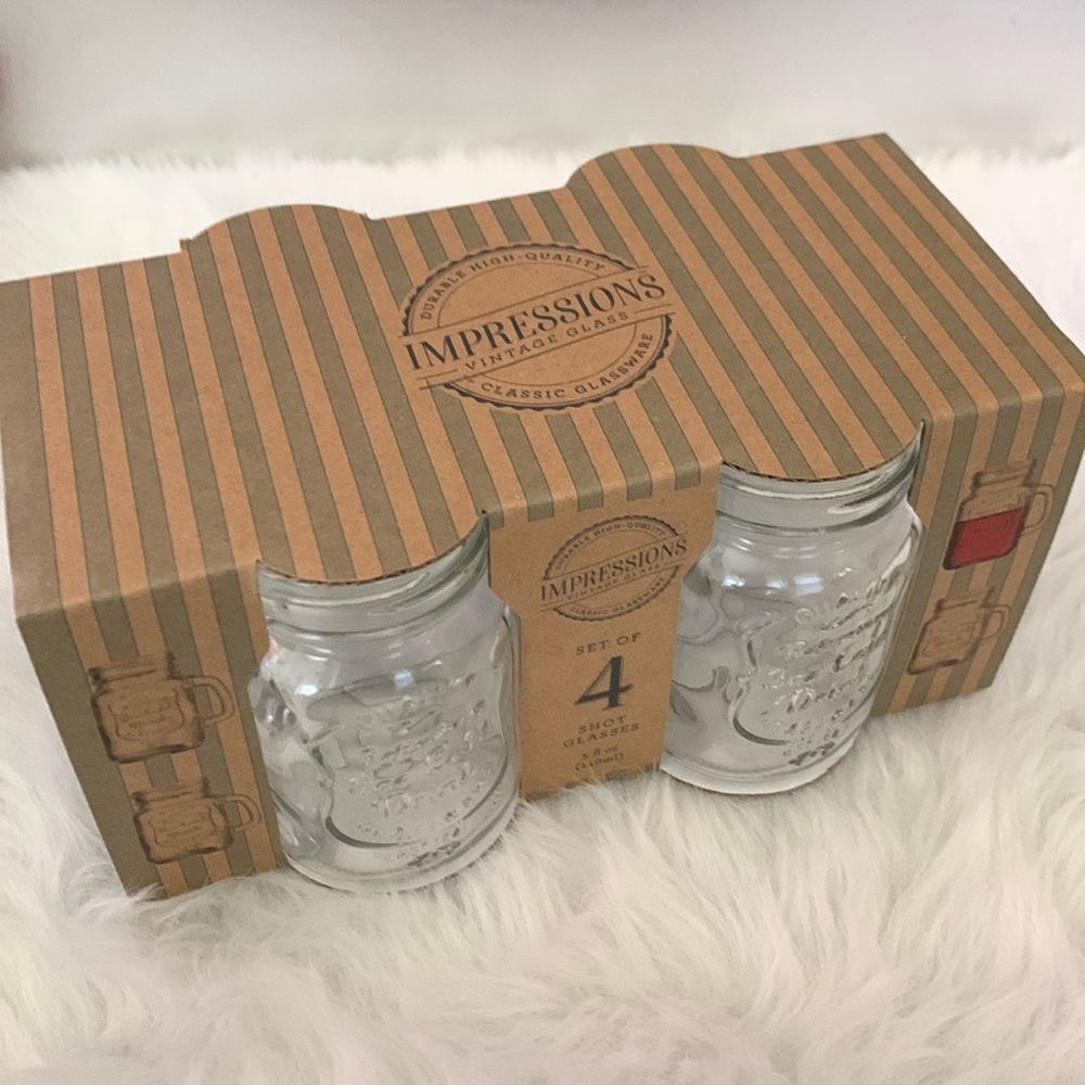 Impressions 4pk Shot Glasses